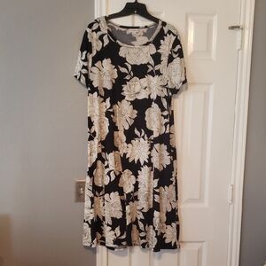 Floral Black and White Jessie Dress